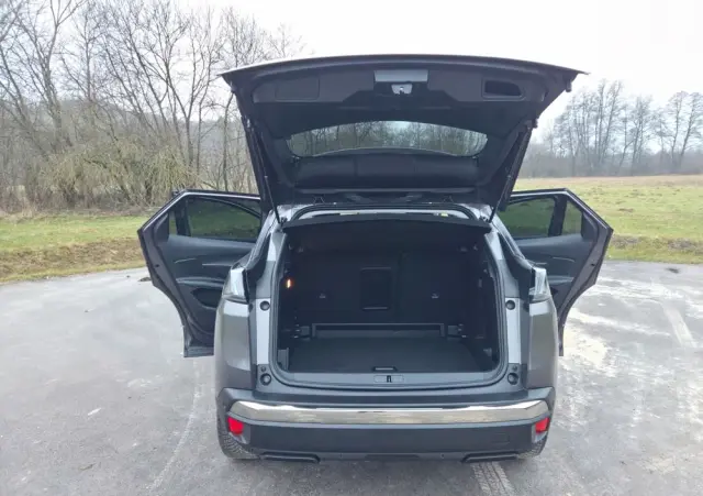 PEUGEOT 3008 1.5 BlueHDi Allure Pack S&S EAT8