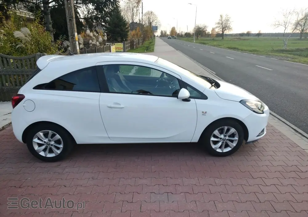 OPEL Corsa 1.2 drive