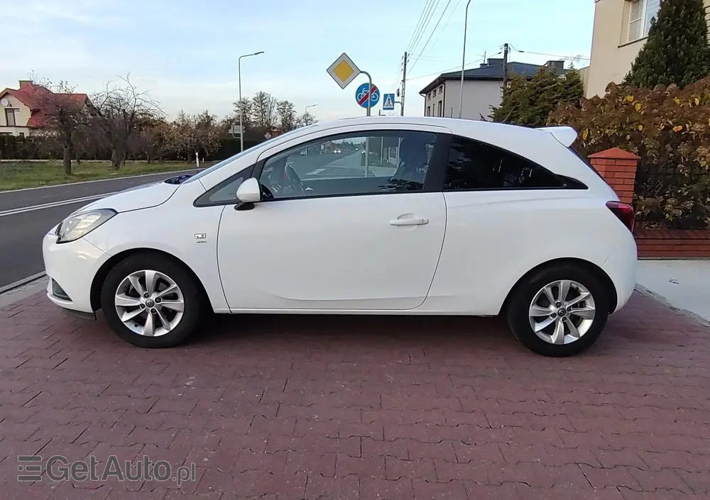 OPEL Corsa 1.2 drive