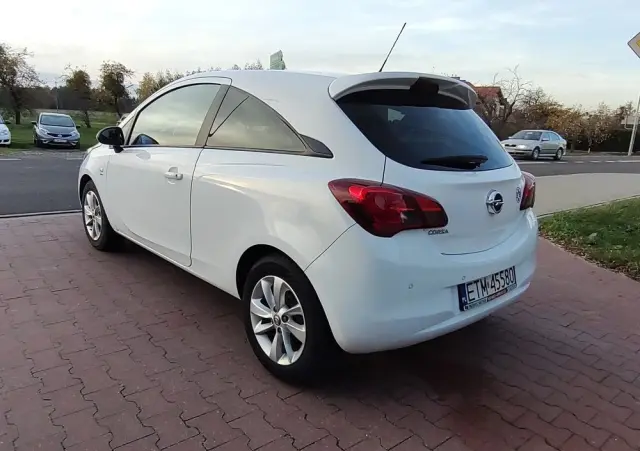 OPEL Corsa 1.2 drive