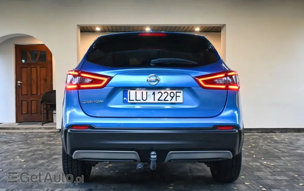 NISSAN Qashqai 1.3 DIG-T N-CONNECTA