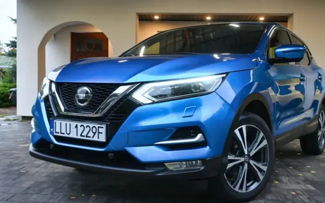 NISSAN Qashqai 1.3 DIG-T N-CONNECTA