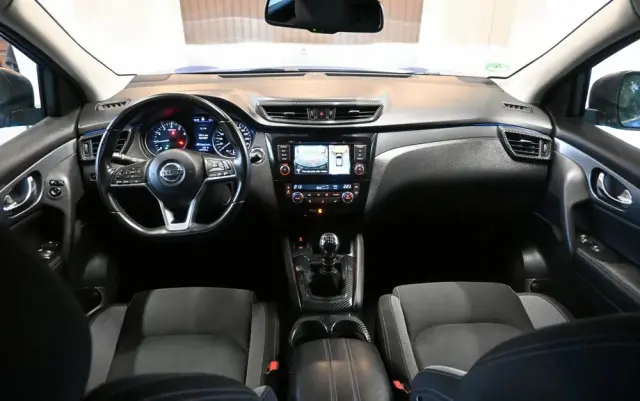 NISSAN Qashqai 1.3 DIG-T N-CONNECTA