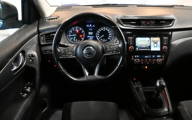 NISSAN Qashqai 1.3 DIG-T N-CONNECTA
