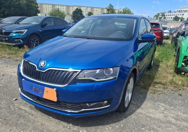 SKODA RAPID Spb 1.0 TSI Clever