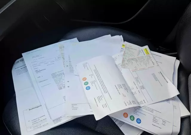 MERCEDES-BENZ Klasa C 180 T 7G-TRONIC AMG Line