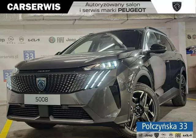 PEUGEOT 5008 