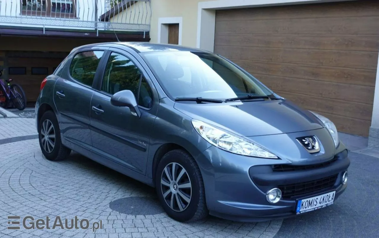 PEUGEOT 207 