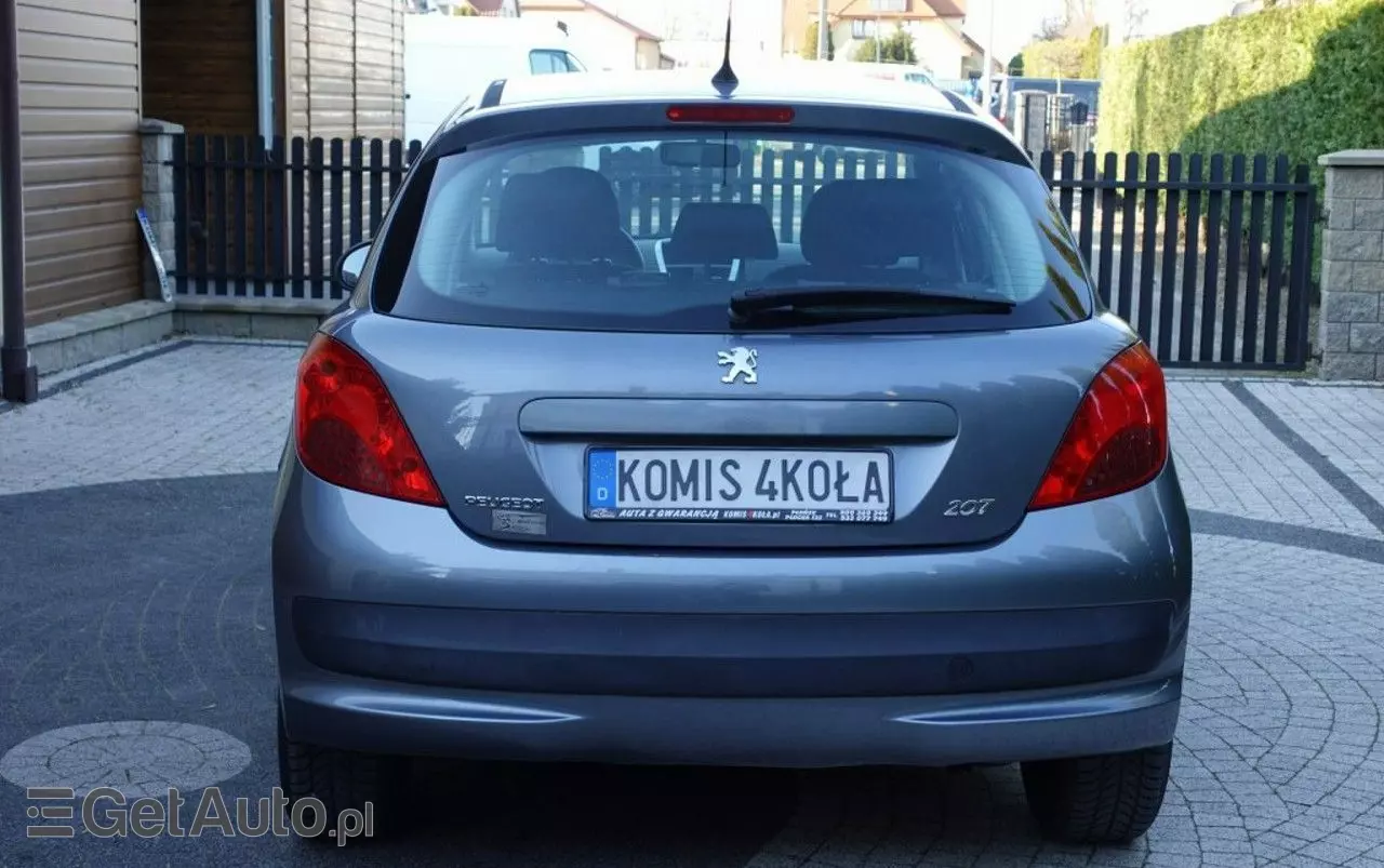 PEUGEOT 207 