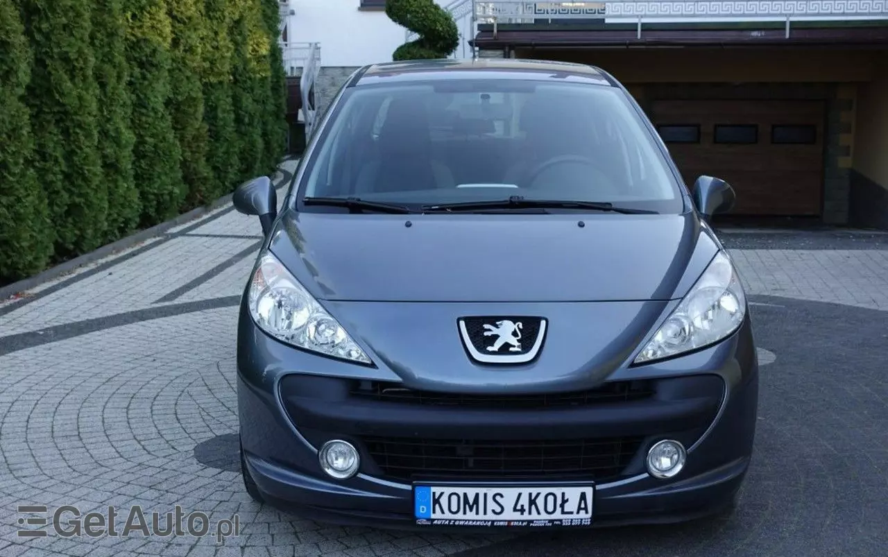 PEUGEOT 207 