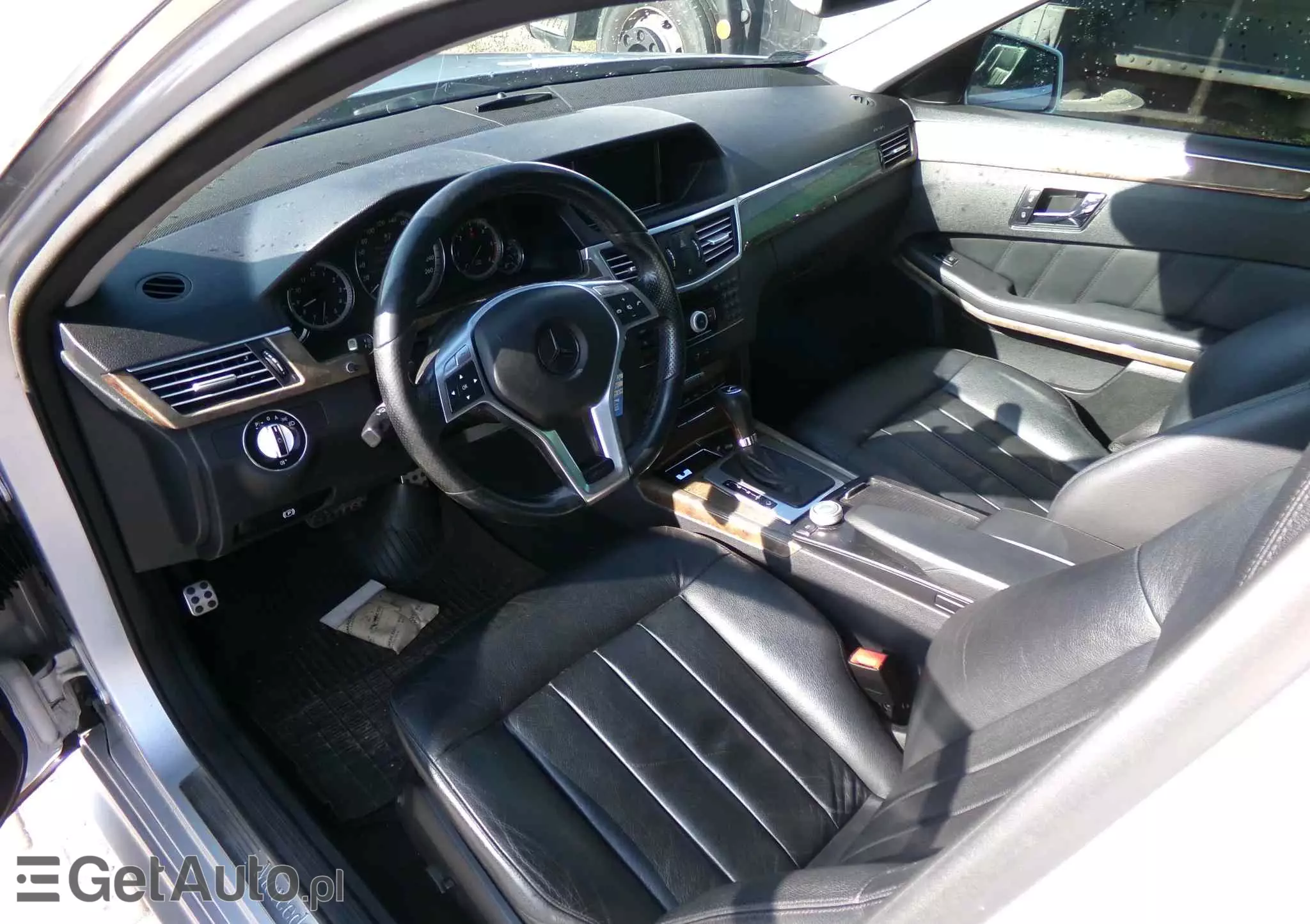 MERCEDES-BENZ Klasa E 