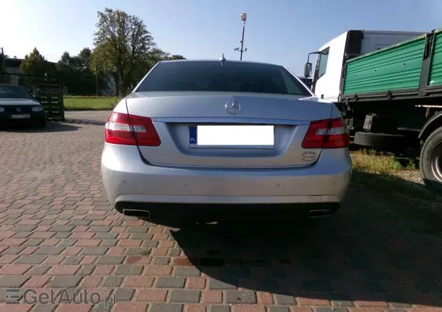 MERCEDES-BENZ Klasa E 