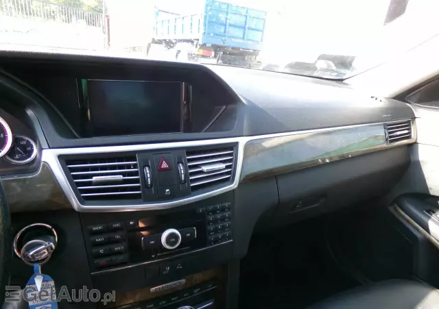 MERCEDES-BENZ Klasa E 