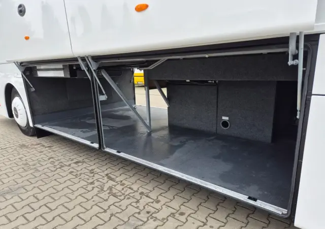 VAN HOOL TX15 ACRON/ SPROWADZONY / MANUAL / 12.20 M 