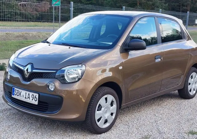 RENAULT Twingo 