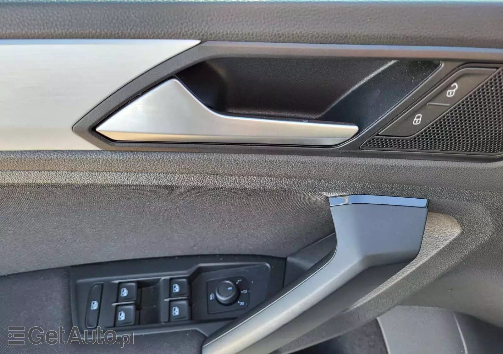 VOLKSWAGEN Tiguan 1.5 TSI EVO Active