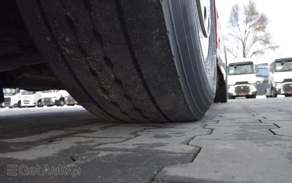 DAF XF530 / SUPER SPACE CAB / HYDRAULIKA / RETARDER / KLIMATYZACJA POSTOJOWA / ACC / NAWIGACJA / KLIMA / LEDY / FULL SPILERY / FULL OPCJA / WERSJA PREMIUM / SERWISOWANY / SPROWADZONY 