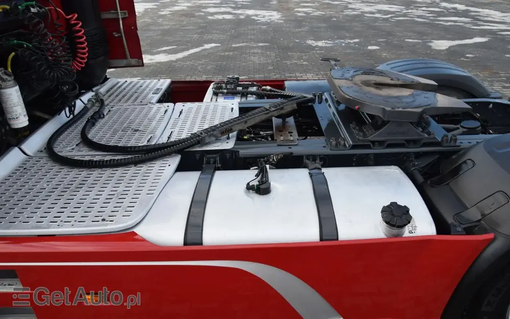 DAF XF530 / SUPER SPACE CAB / HYDRAULIKA / RETARDER / KLIMATYZACJA POSTOJOWA / ACC / NAWIGACJA / KLIMA / LEDY / FULL SPILERY / FULL OPCJA / WERSJA PREMIUM / SERWISOWANY / SPROWADZONY 