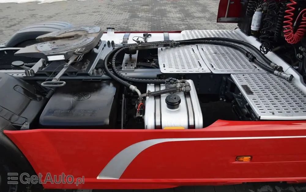 DAF XF530 / SUPER SPACE CAB / HYDRAULIKA / RETARDER / KLIMATYZACJA POSTOJOWA / ACC / NAWIGACJA / KLIMA / LEDY / FULL SPILERY / FULL OPCJA / WERSJA PREMIUM / SERWISOWANY / SPROWADZONY 