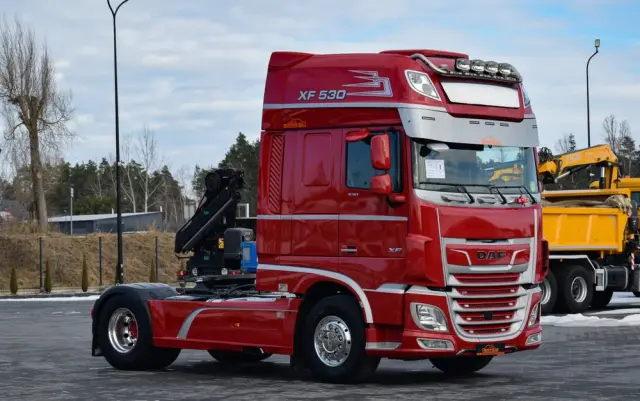DAF XF530 / SUPER SPACE CAB / HYDRAULIKA / RETARDER / KLIMATYZACJA POSTOJOWA / ACC / NAWIGACJA / KLIMA / LEDY / FULL SPILERY / FULL OPCJA / WERSJA PREMIUM / SERWISOWANY / SPROWADZONY 
