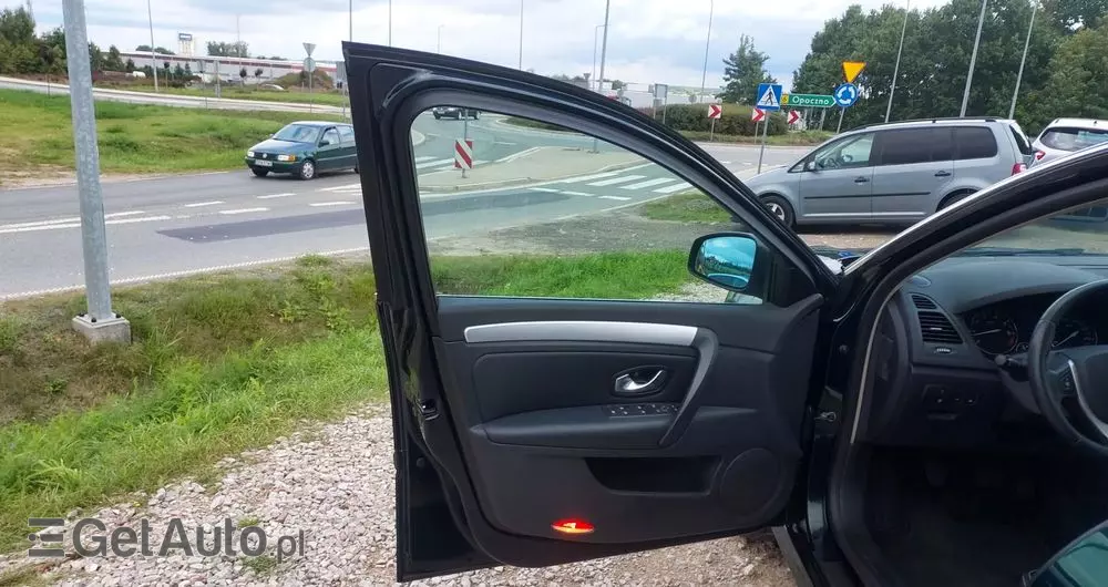 RENAULT Laguna 2.0 16V Dynamique