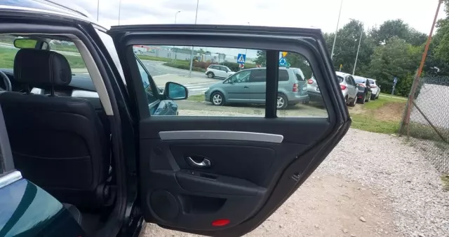 RENAULT Laguna 2.0 16V Dynamique