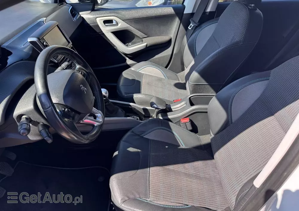 PEUGEOT 2008 1.2 Pure Tech Allure S&S