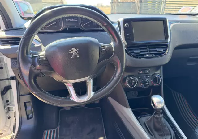 PEUGEOT 2008 1.2 Pure Tech Allure S&S