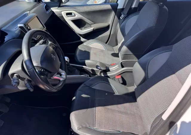 PEUGEOT 2008 1.2 Pure Tech Allure S&S