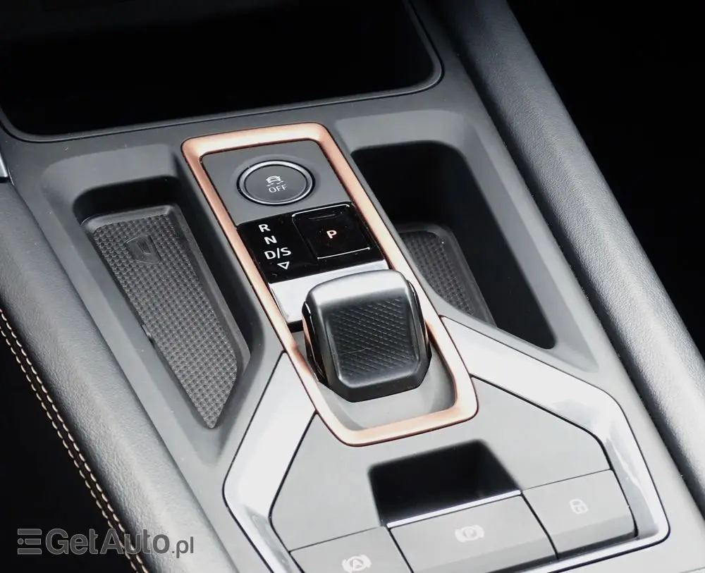 CUPRA Formentor 1.5 TSI DSG Tribe Edition