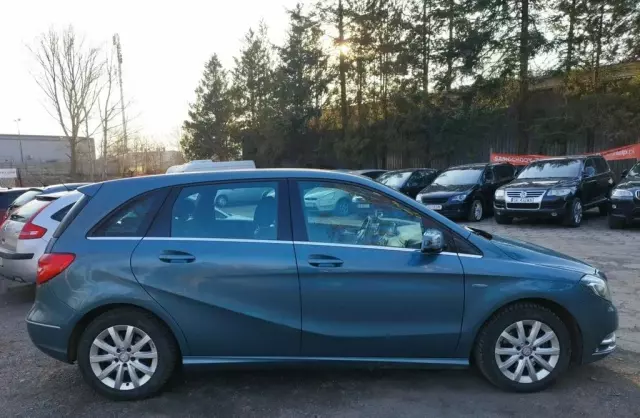 MERCEDES-BENZ Klasa B 