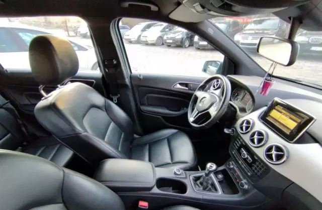 MERCEDES-BENZ Klasa B 