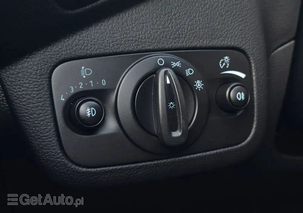 FORD Kuga 2.0 TDCi 2x4 ST-Line