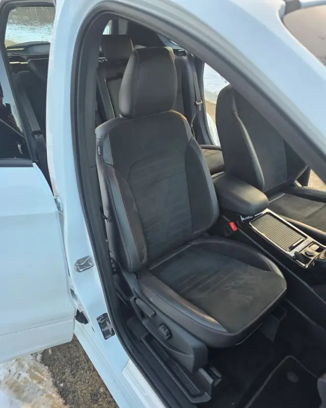 FORD Kuga 2.0 TDCi 2x4 ST-Line