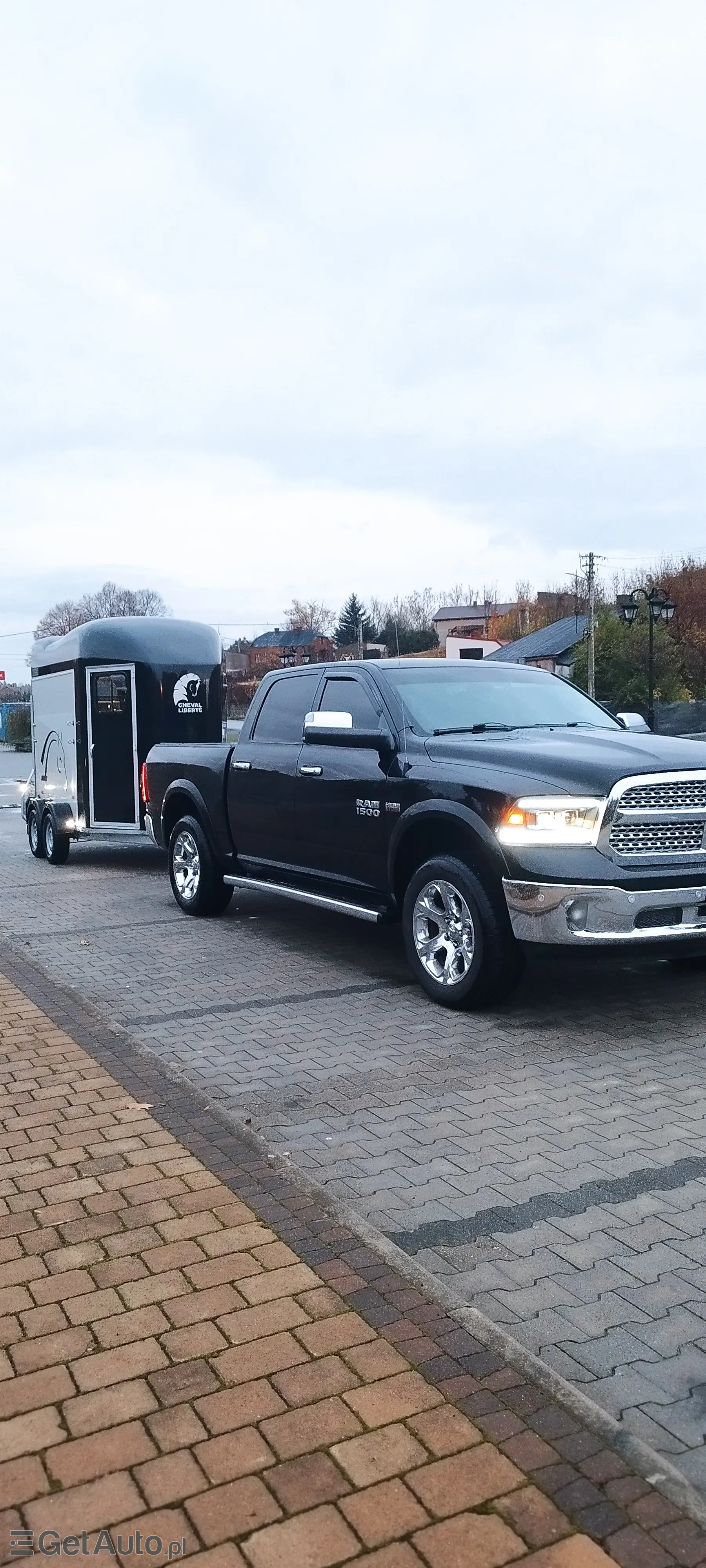 DODGE RAM 1500 5.7 4x4