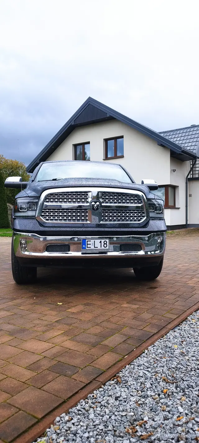 DODGE RAM 1500 5.7 4x4