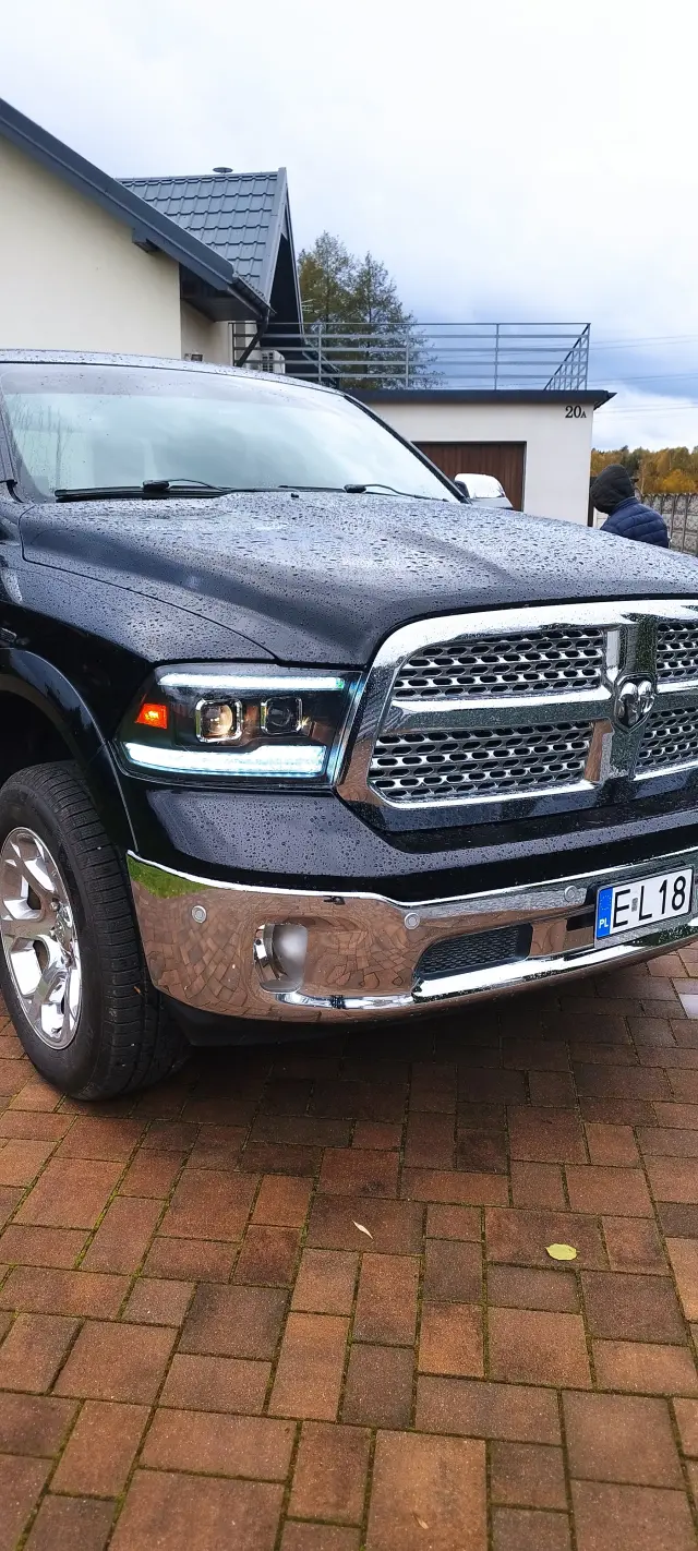 DODGE RAM 1500 5.7 4x4