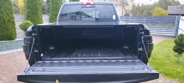 DODGE RAM 1500 5.7 4x4