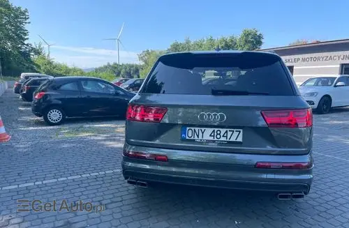AUDI SQ7 