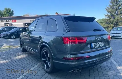 AUDI SQ7 