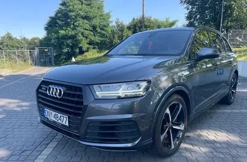 AUDI SQ7 