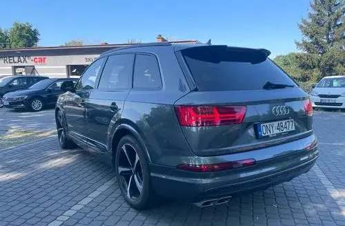 AUDI SQ7 