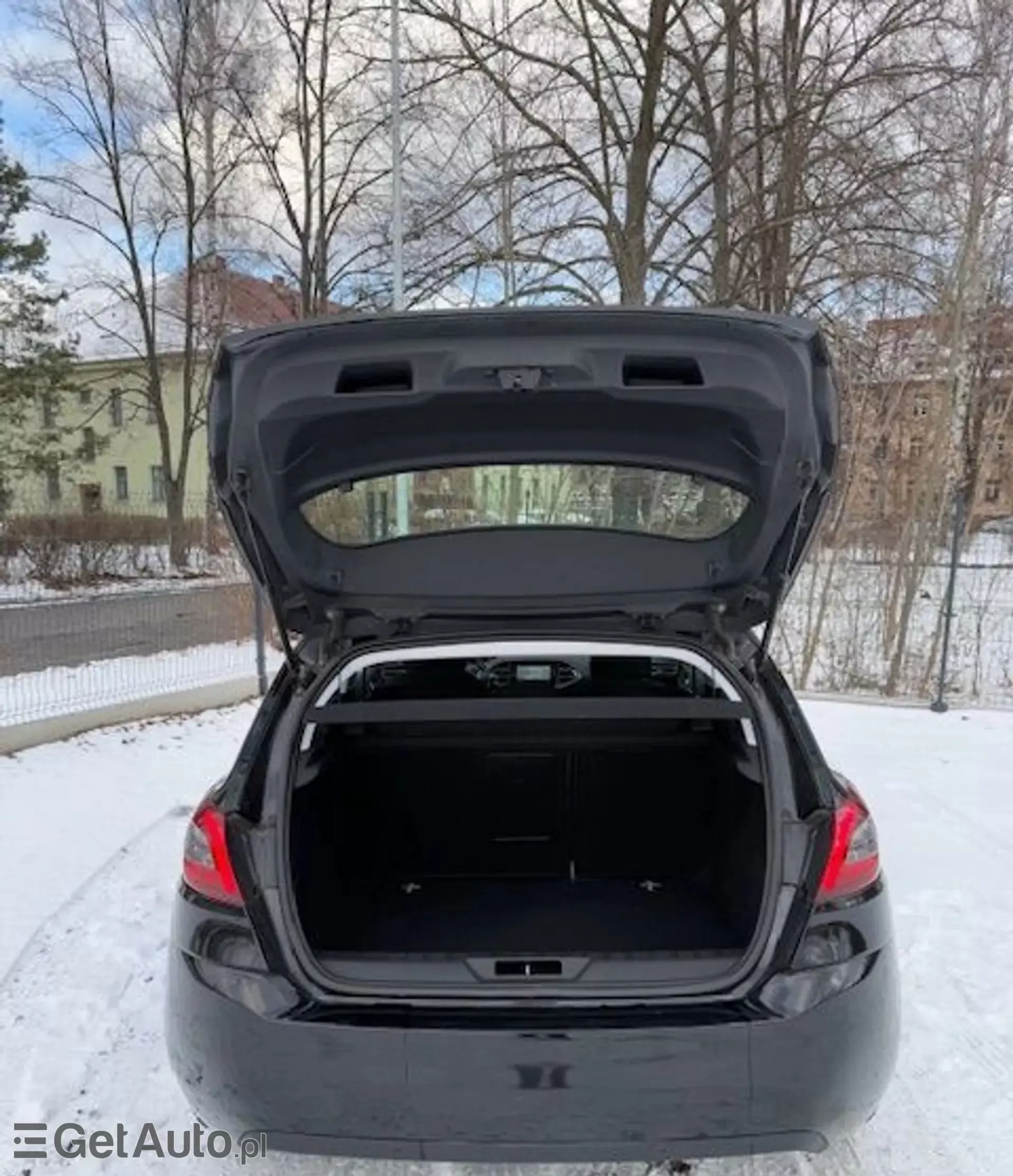 PEUGEOT 308 1.2 PureTech (110 KM)