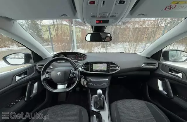 PEUGEOT 308 1.2 PureTech (110 KM)