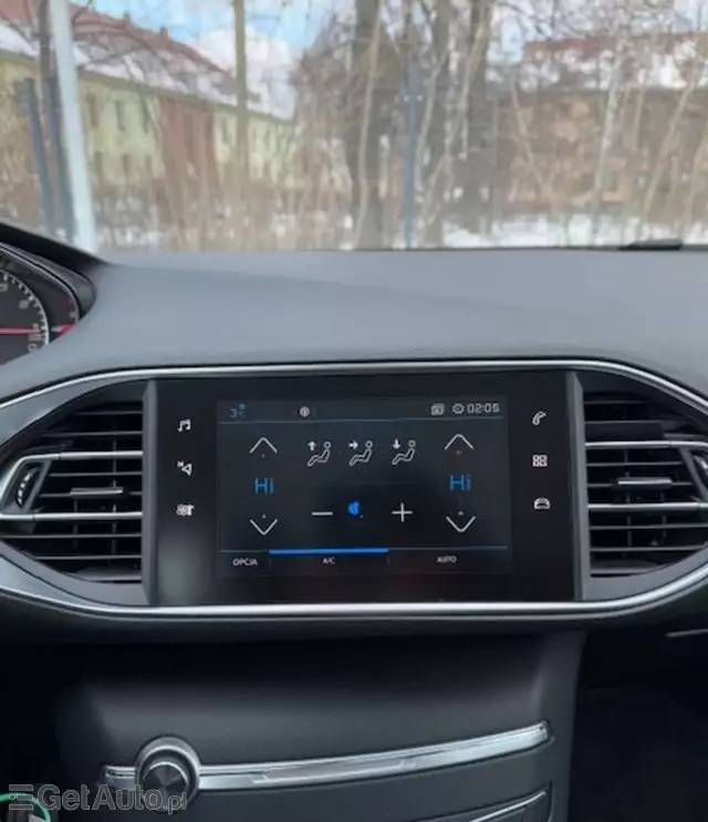 PEUGEOT 308 1.2 PureTech (110 KM)