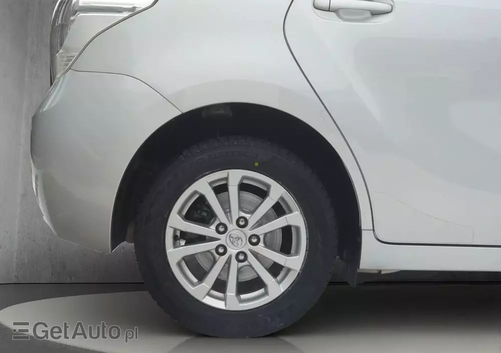 TOYOTA Verso 1.8 5-Sitzer Executive