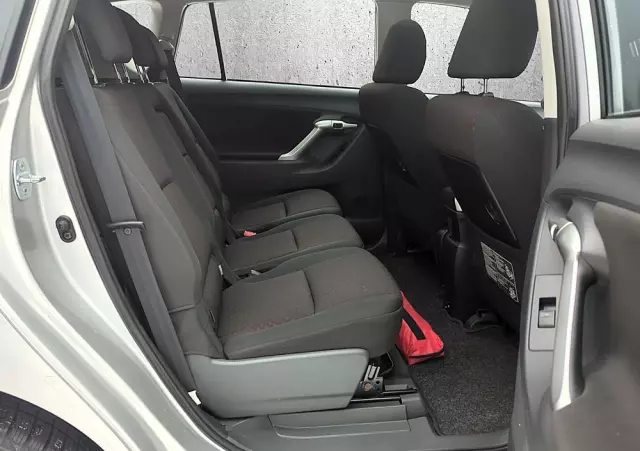 TOYOTA Verso 1.8 5-Sitzer Executive