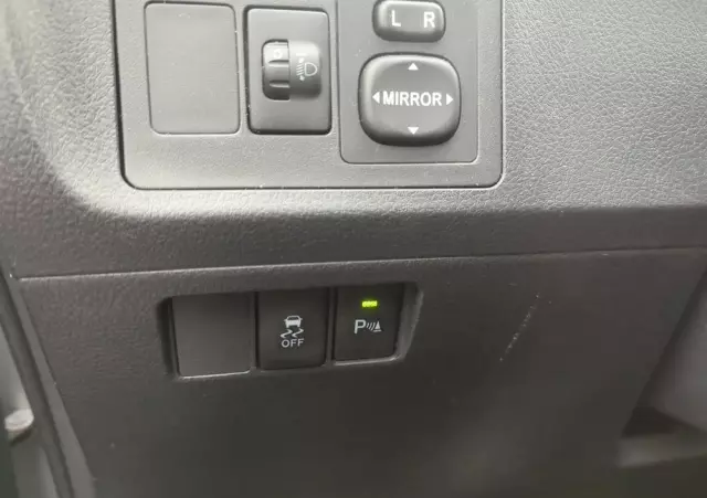 TOYOTA Verso 1.8 5-Sitzer Executive