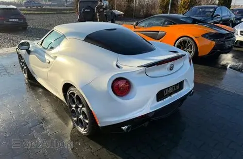 ALFA ROMEO 4C 