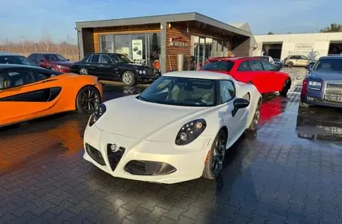 ALFA ROMEO 4C 